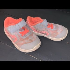 Toddler Size 5 Girl Nike’s